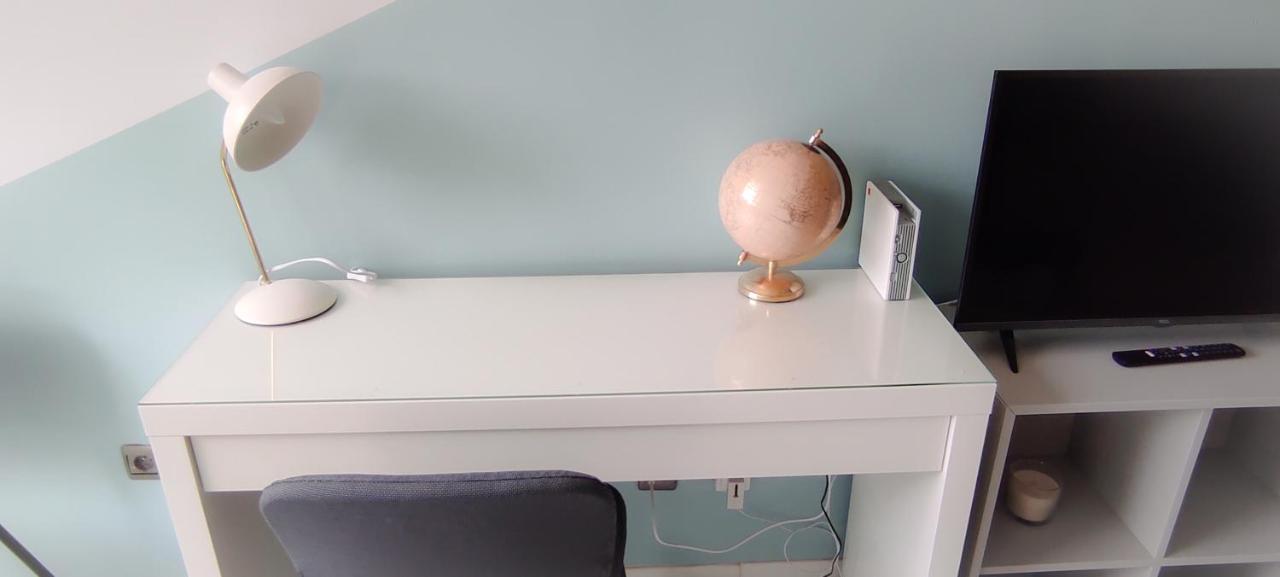Studio 26M2 Centre Ville Renove Avec Parking Prive La Grande-Motte Zewnętrze zdjęcie